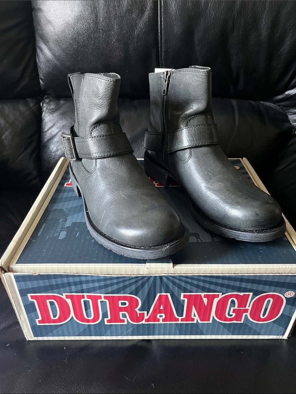 New Durango women’s Leather Harness Zip Boots